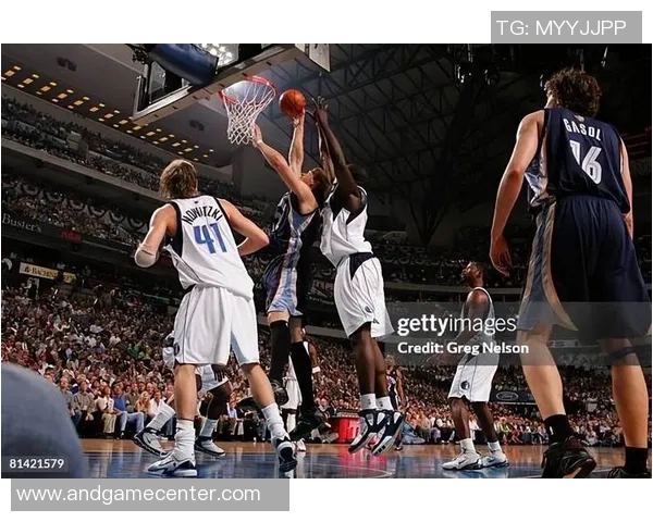 2005年NBA季后赛经典对决火箭队与小牛队精彩录像回顾